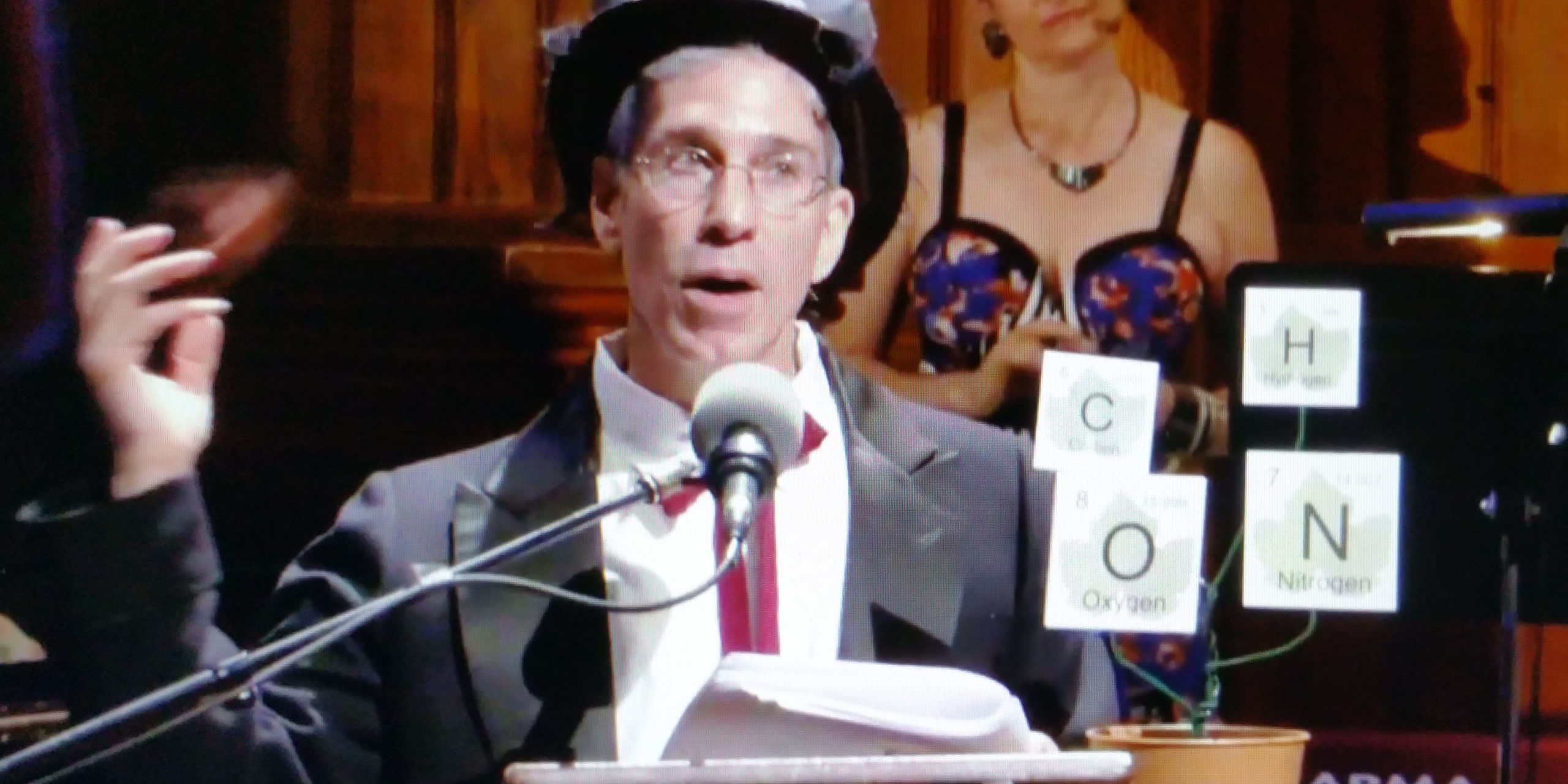 Ig NOBEL. NON TUTTE LE RICERCHE ESCONO COL BUCO