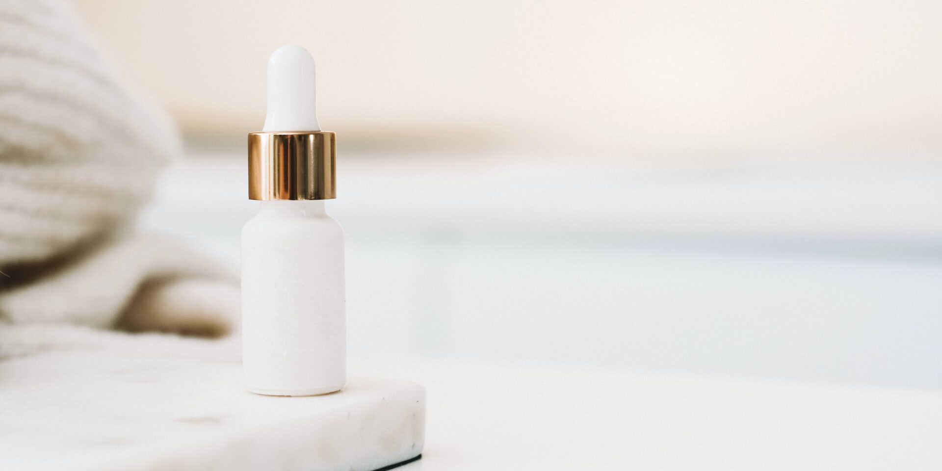 Prodotti cosmetici contraffatti: come individuarli