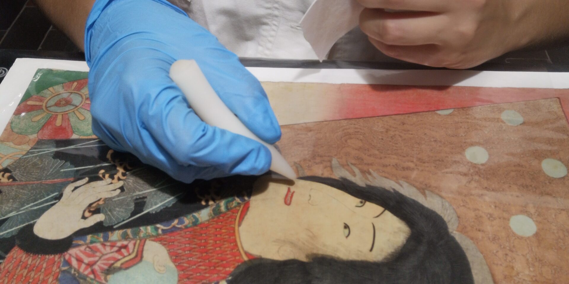 Dalla materia alla tecnica: restauro conservativo di sette stampe giapponesi del Museo Chiossone