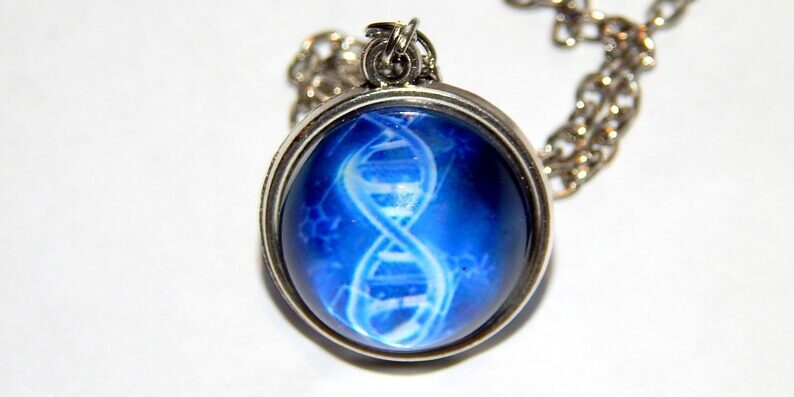 Gioiello di famiglia, realizzalo con il tuo DNA