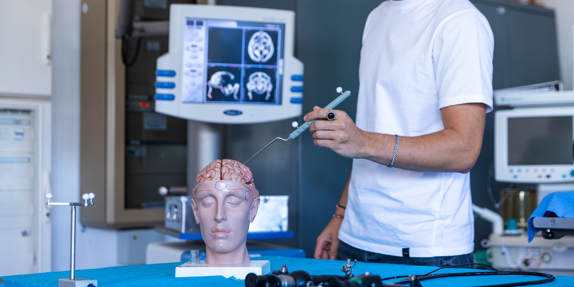 NEL CUORE DELLA RICERCA: VISITA A ITS PER LE NUOVE TECNOLOGIE DELLA VITA A. VOLTA