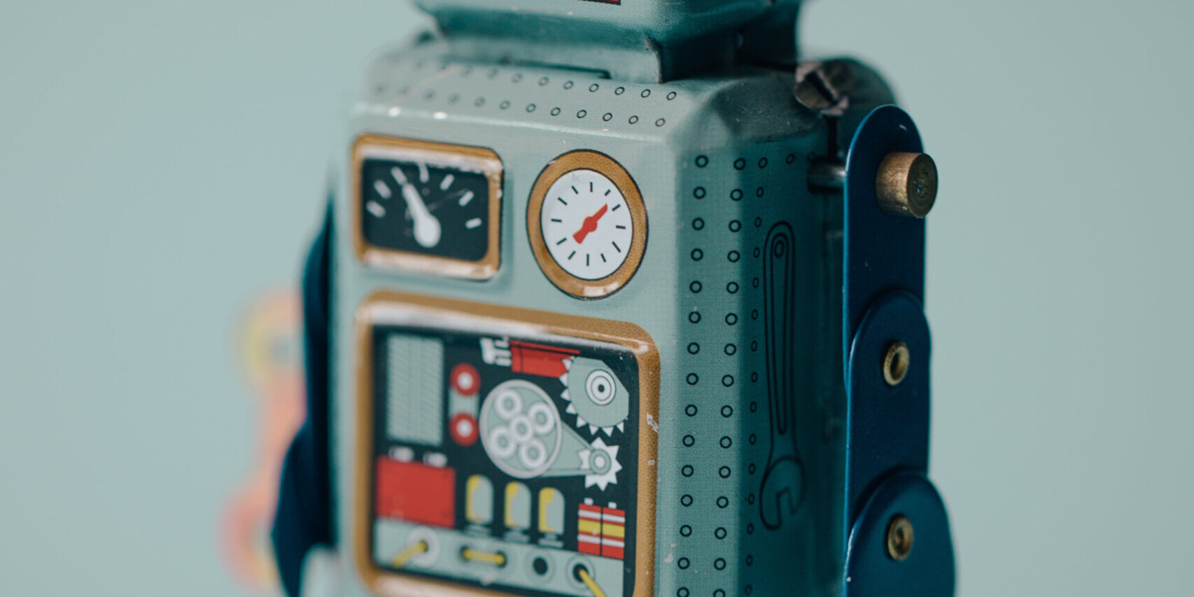 Afferrare un uovo senza romperlo è un’azione semplice per noi umani, lo sarà altrettanto per un robot ?