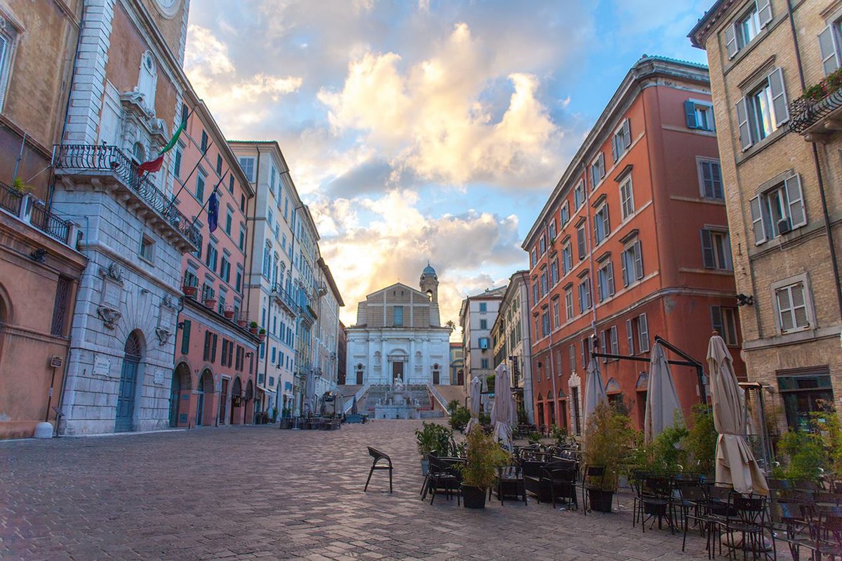 Piazza del Papa